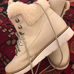 ESPIRIT Hiking Boots with tie-up lace🌻size 7.5